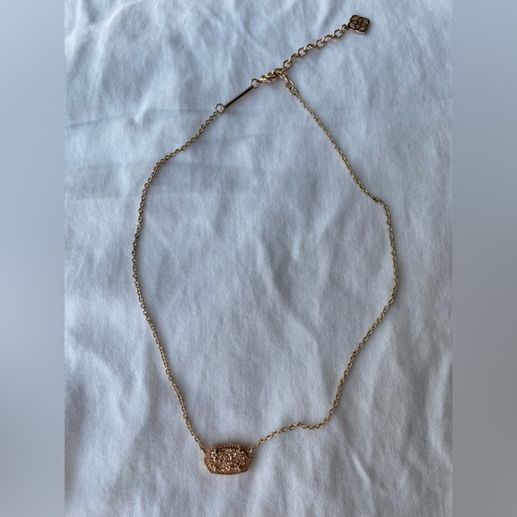 Kendra Scott Elisa Rose Gold Pendant Necklace in Rose Gold Drusy - Picture 7 of 7